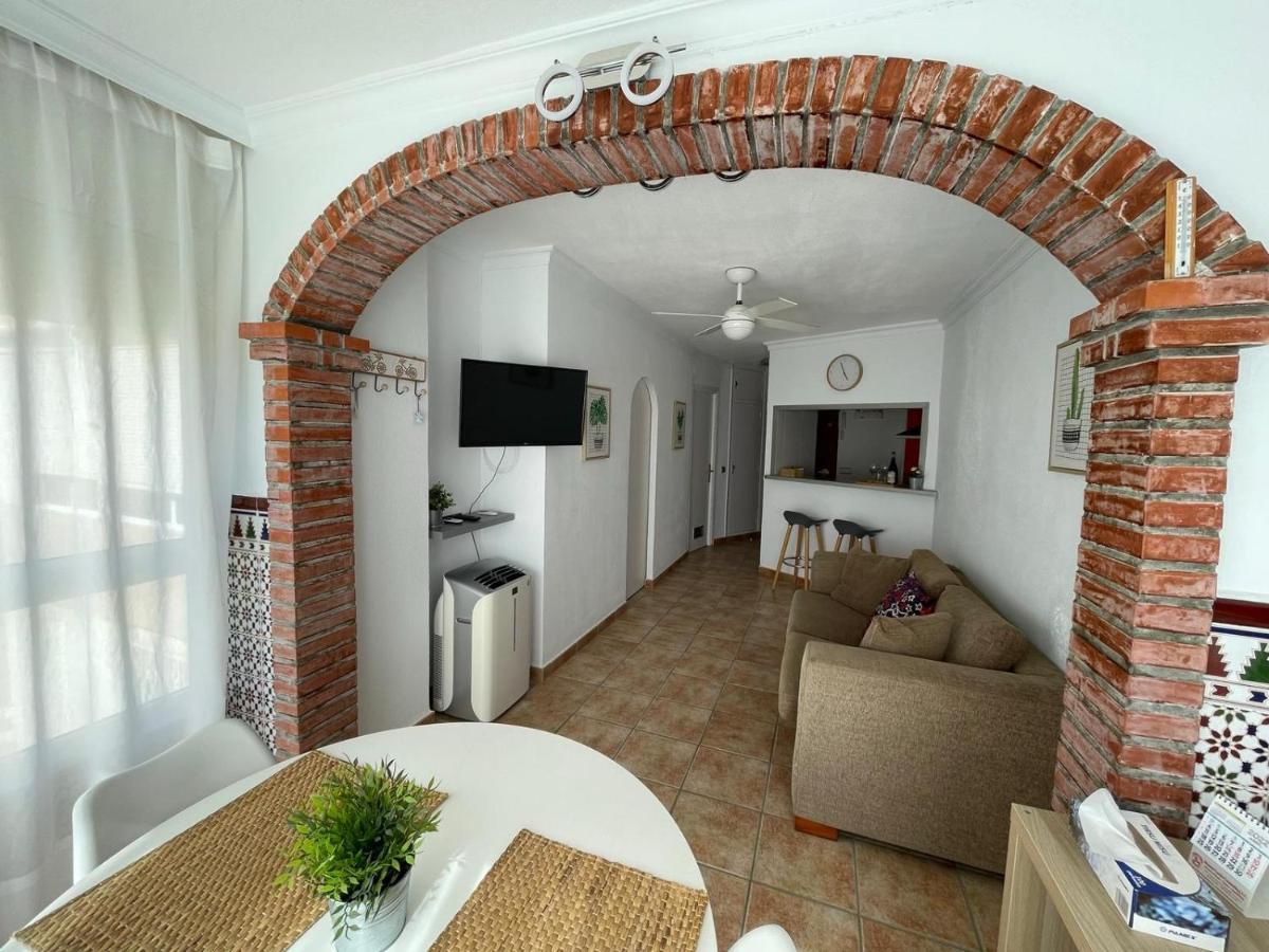 Lola'S Apart Torrox Exterior photo