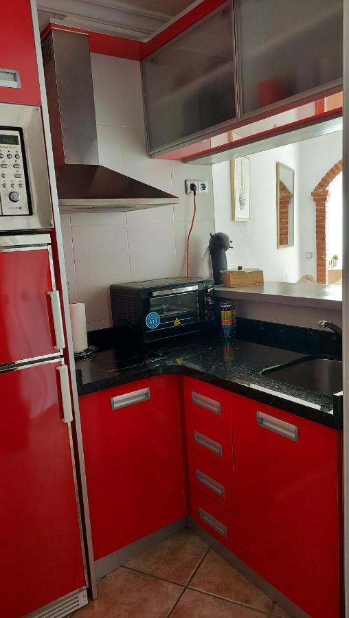Lola'S Apart Torrox Exterior photo
